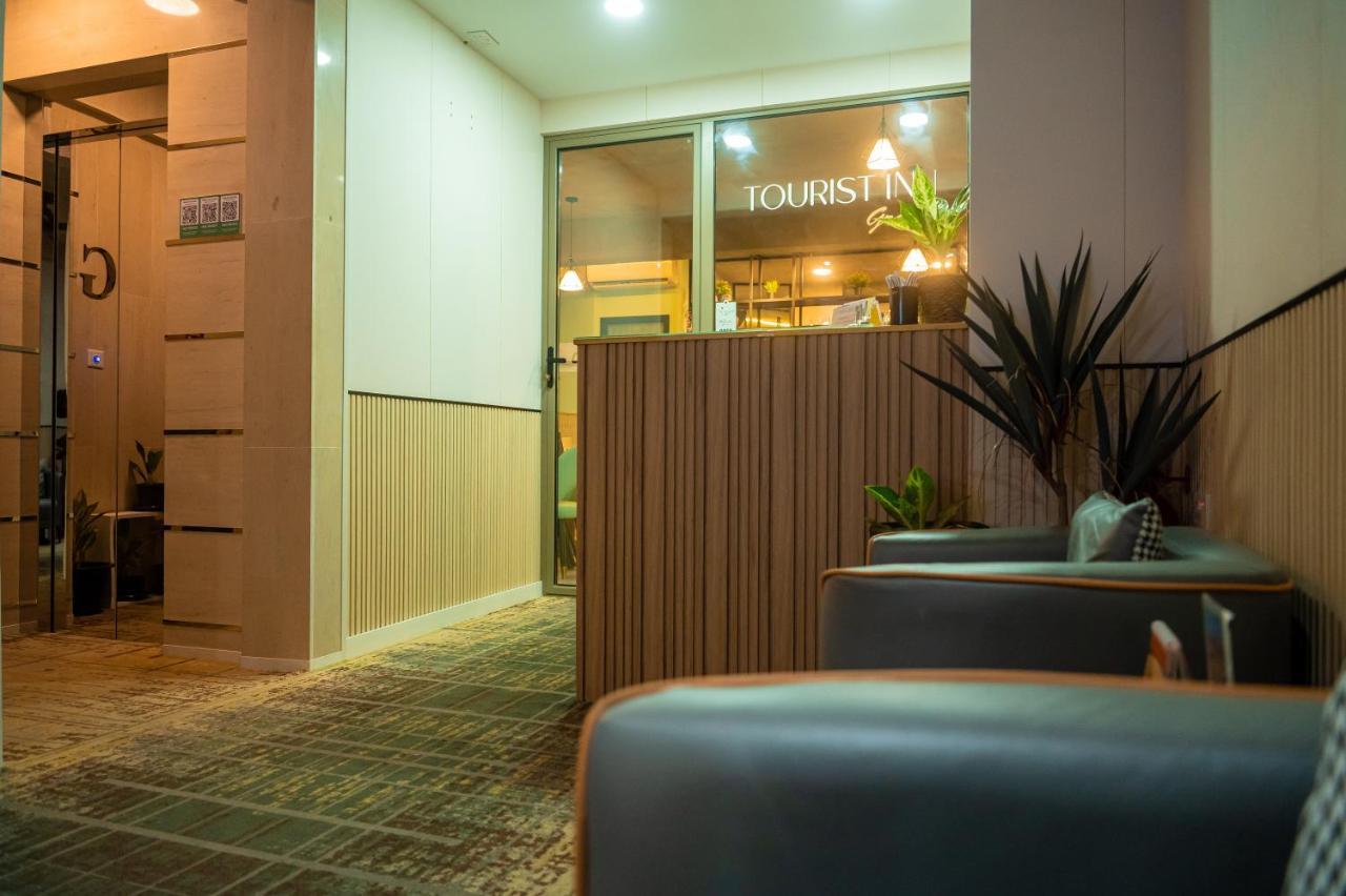 Tourist Inn Grand Male Zewnętrze zdjęcie